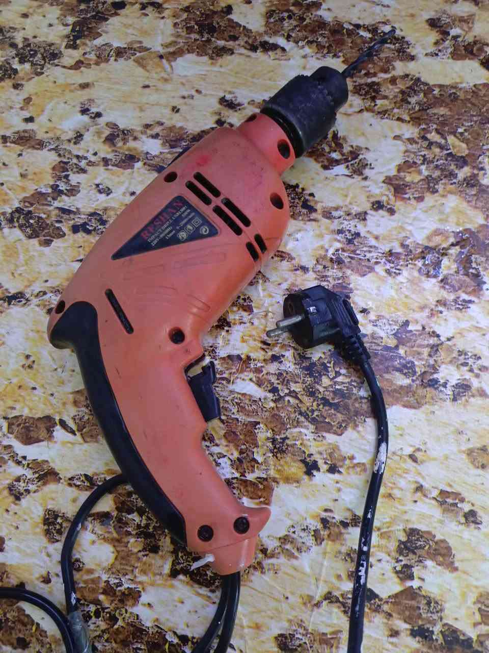 غراض للبيع


**إذا كنت صاحب هذا الإعلان وتريد حذفه لأي سبب، رجاءا أرسل رسالة إلى الدعم الفني**