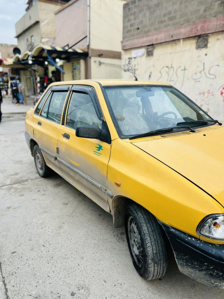 السلام وعليكم 
مكلف بالنشر سايبه للبيع موديل 11
كير شرط
ومحرك شرط لاصرف ولا نفخ 
شواصي نضاف
كابون بيها وشرط التحويل السعر 26 وبيها مجال
مكان السياره موصل جانب الايمن 
للتواصل ***********
