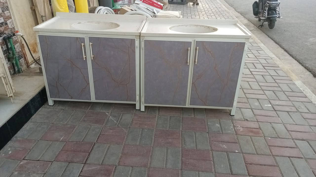 معرض الفهد 👑  للأثاث الجديد والمستخدم  
نراوس جديد بل مستخدم  مع دفع فرق
نشتري مستخدم ‼️
العنوان: الرمادي التأميم مجاور راشي رشيد 
مقابل تانكي ام عمار 
يوجد توصيل داخل الرمادي فقط
للاستفسار الاتصال على الرقم:***********
الرقم :***********
