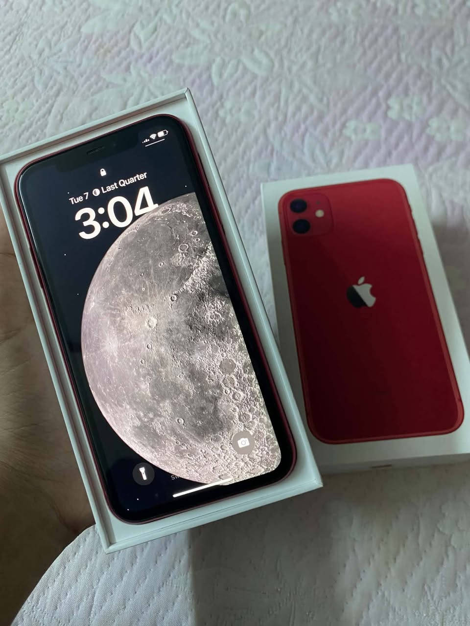 Iphone 11
مساحة 64 
بطارية 76 
وتر بروف مش مغير حاجة خالص 
زيرو ضرايب
معاة الكرتونة  
مفيهوش خدوش خالص 
للتواصل 01207015239


**إذا كنت صاحب هذا الإعلان وتريد حذفه لأي سبب، رجاءا أرسل رسالة إلى الدعم الفني**