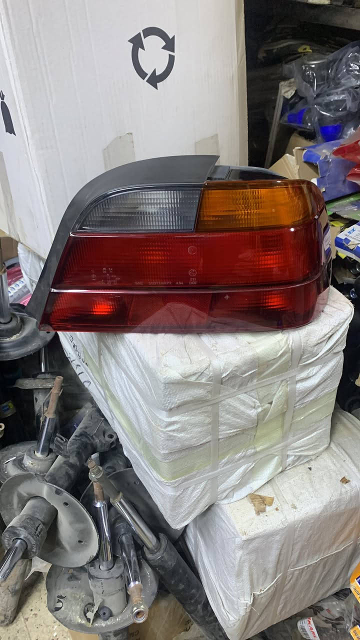 يا الله غراض جدد اصلي غير مستخدم للبيع اليتات موديل 1998 زنون غير مستخدم بوش او بك ليتات اصليات هم موجودات او وصلت عندي جاملغات ام الهوائيات فايبر اكلاس من برة جايات هيج


**إذا كنت صاحب هذا الإعلان وتريد حذفه لأي سبب، رجاءا أرسل رسالة إلى الدعم الفني**