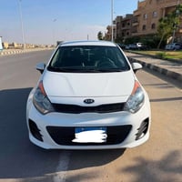 هاتشباك • اوتوماتيك • ١٦٠٠ سي سي