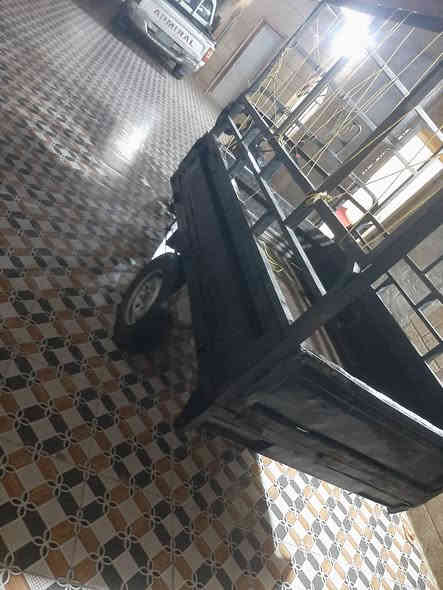 للبيع ستوته
كير محرك شرط 
شغاله كامله
  كهربايات شغاله 
سلف هندر  شغاله 
دبلات كدام  جدد
سعرها380وبيها مجال 
مكان بيجي حي التاميم 
***********
***********
