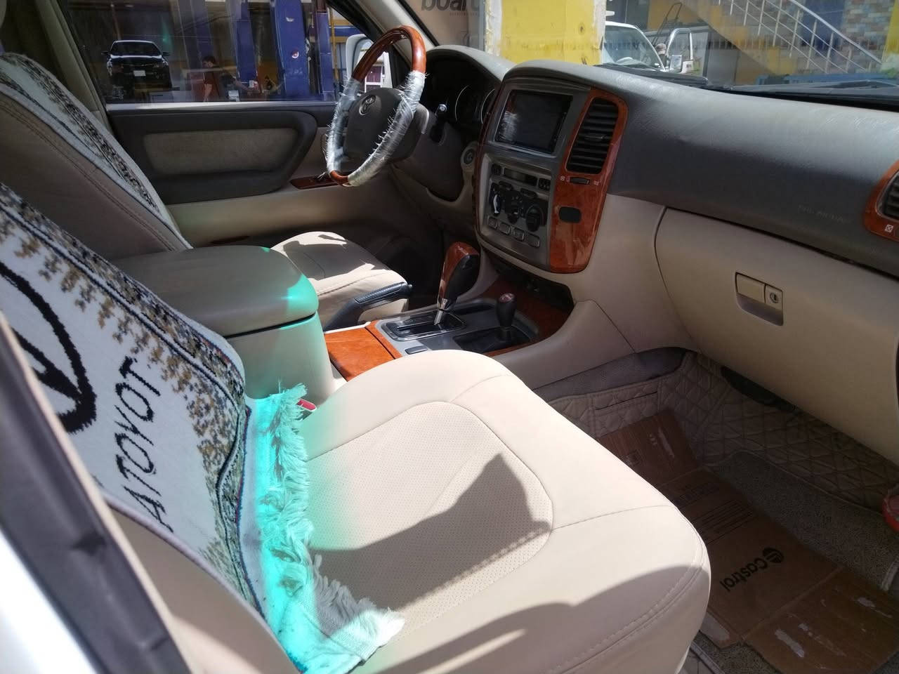 سلام عليكم سياره منيكا اربيل رقم الهاتف *********** السع 190 سونار مرفق
