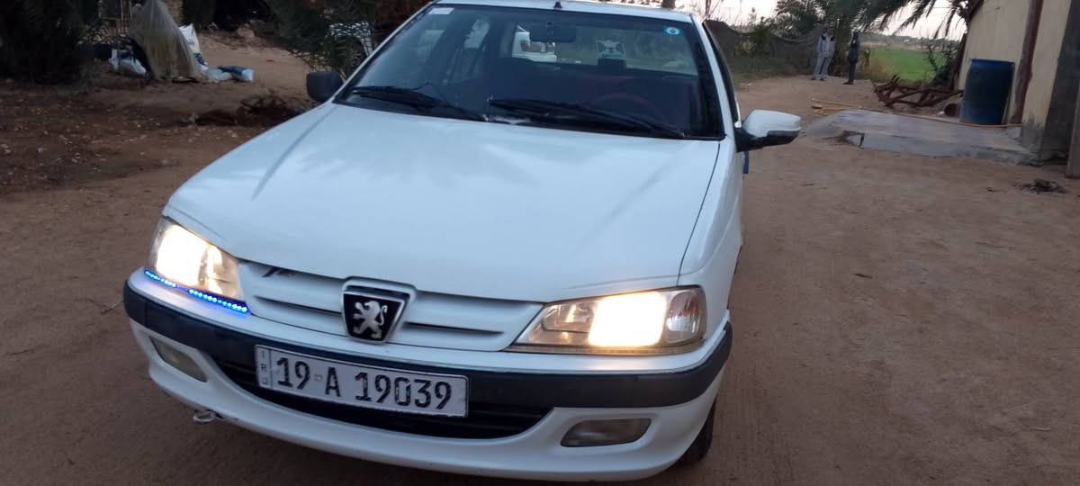 بيجو بارص 2011 رقم كربلاء
هزه جديده رقم دولي سنويه 31 
مكفوله كير ومحرك وحداديه. تبريد تخم تاير جديد 
بيها شويه صبغ بالباب مال السايق  
مصورها فديو وكلشي ذاكره بيها
مكاني نجف الكوفه 
‏‪***********‬‏
