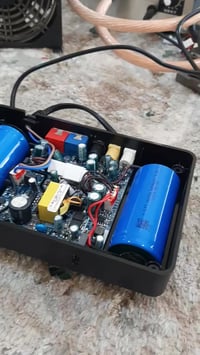 تصليح عاكسة • بطارية ليثيوم أيون • بطارية فوسفات حديد