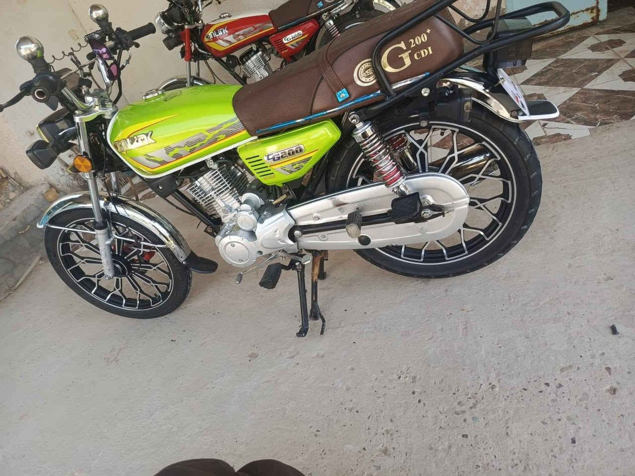سلام عليكم دراجه لبيع سافانه موديل 24مكفولة كفاله عامه من كلشي خمسه كير أوراق *********** كلشي شغال برغي واحد ماناقصهه مكاني بابل الطليعه

