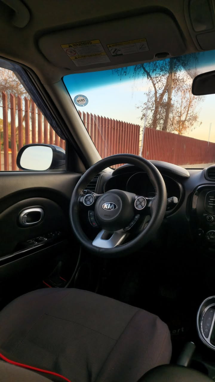 كيا صول 18
وارد كندي السيارة جديدة بالكامل وعليها ادامة صدر وتخم تاير جديد ،كير at المرغوب 6 نمر ، محرك 2000 باسمي تحويل مباشر خالية من اي عيوب تبريد ثلج ، مقاعد تدفئة ، تدفئة ستيرن , لايتات زينون
حادثها بنيد ودعامية فقط
ماشية 116 كيلو وقابل للزيادة
العنوان : صليخ
***********
