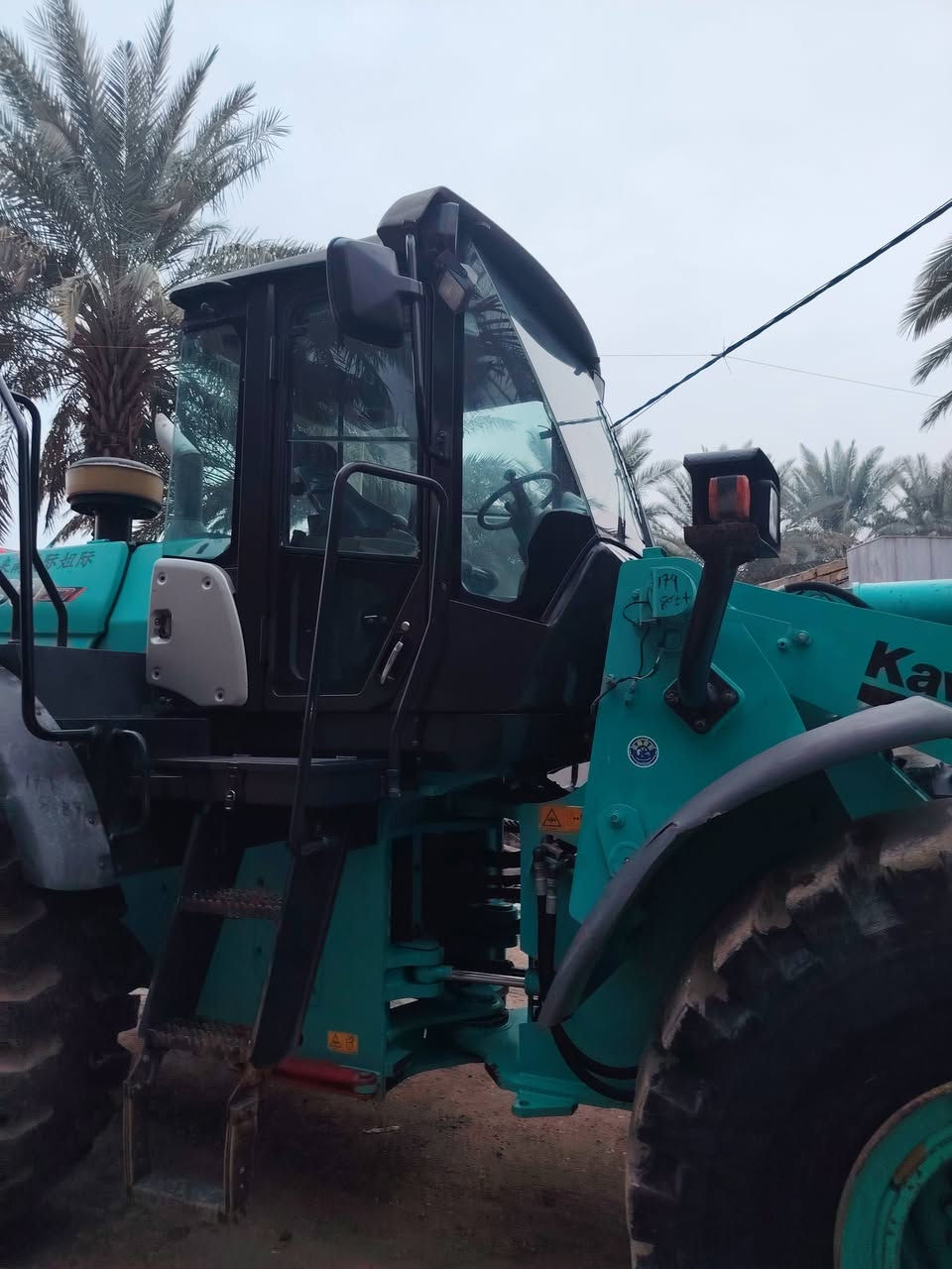 السلام عليكم ،شفل كاوسكي Z7 دخول جديد حجم80 للبيع فقط  موديل 2017  KCM محرك كمنز لون مميز بلاد كفاله عام بحالة الوكاله تبريد تدفئه  كير 5 نمر كشن جوبلس كاميرا بلاد بدون ادبلو. للاستفسار ***********بابل الحمزه الغربي  .
