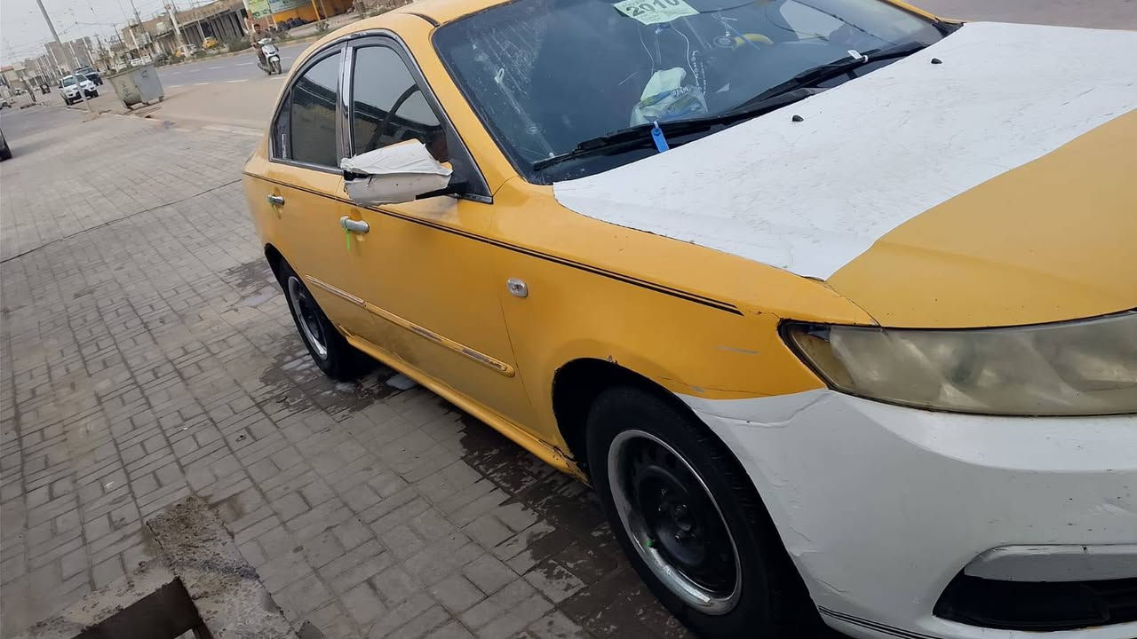 سلام عليكم وبتيما لبيع 2009 خليجي سياره حلوه تبريد عوزه غاز فقط تايرات زينات حداديه  80 بل ميه مكينه وكير حلوه ضربتها جاملق وبنيد حوضها مكفول مصفره هيه وقرامات مكاني سماوه ***********
