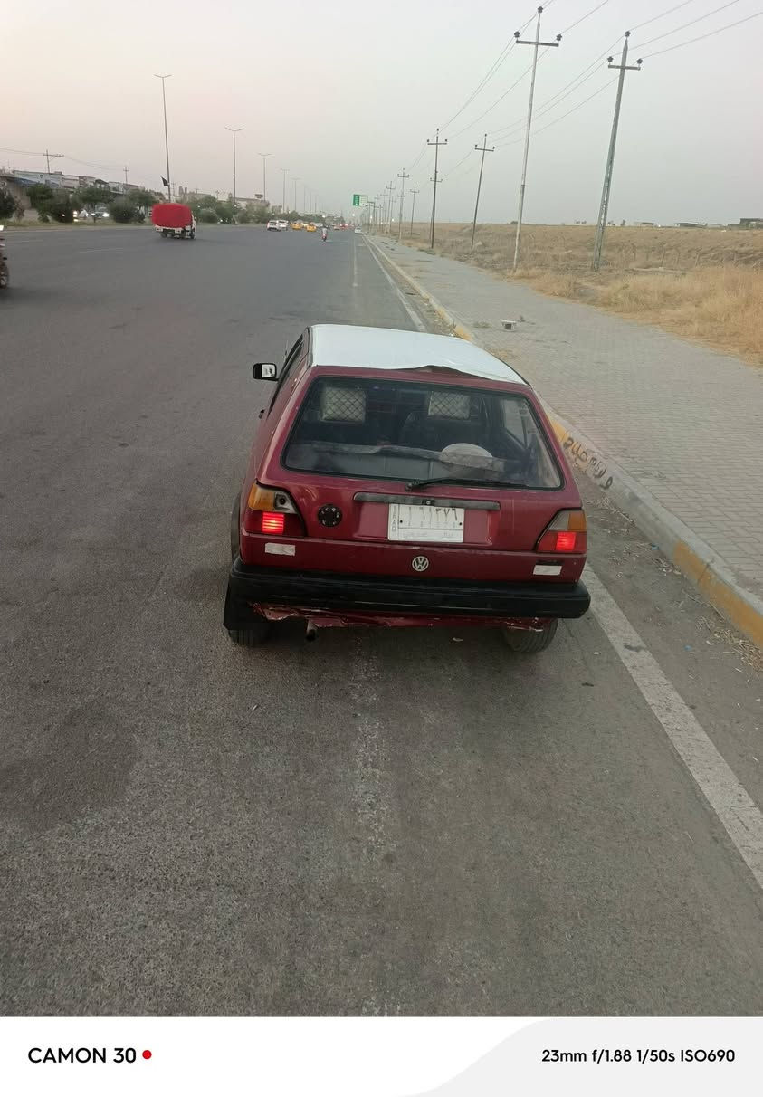 كولف موديل 89 رقم ديالى مشروع وطني كير ومحرك يارس أوتوماتيك  كهربائيات شغال سياره مال بيت سعر 13 ورقه عنوان كركوك ***********
