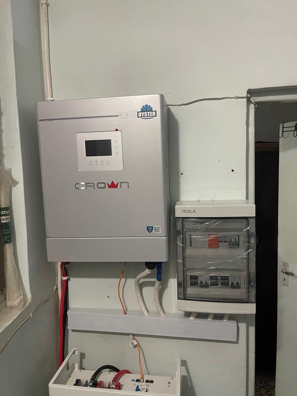 السلام عليكم اني مركب منظومة طاقة شمسية وهذا شغلي اليحب يتصل علية ***********
