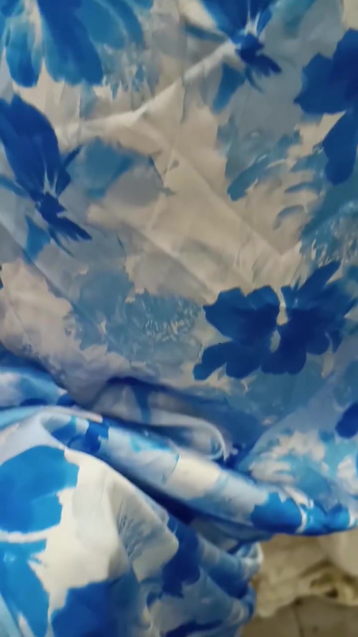وين الرشيقات قياس سمول كلهن بضاعة جديدة قطعة ب7 لانجري ب5 واذا كلهن 25مع التوصيل


**إذا كنت صاحب هذا الإعلان وتريد حذفه لأي سبب، رجاءا أرسل رسالة إلى الدعم الفني**
