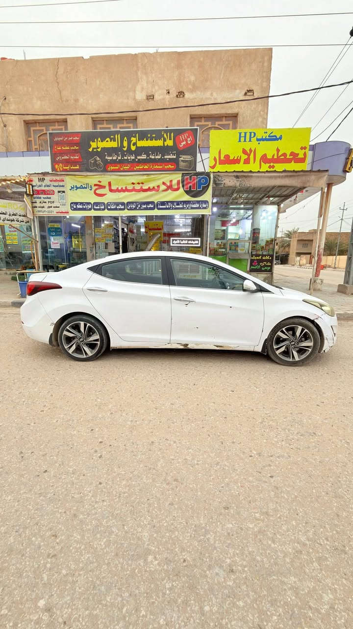 من رخصة الادمن النترا 2015 بيها بس بارد بالباب الايمن السيارة جاهزه وبيها منضومة غاز اي استفسار اتصال ***********
