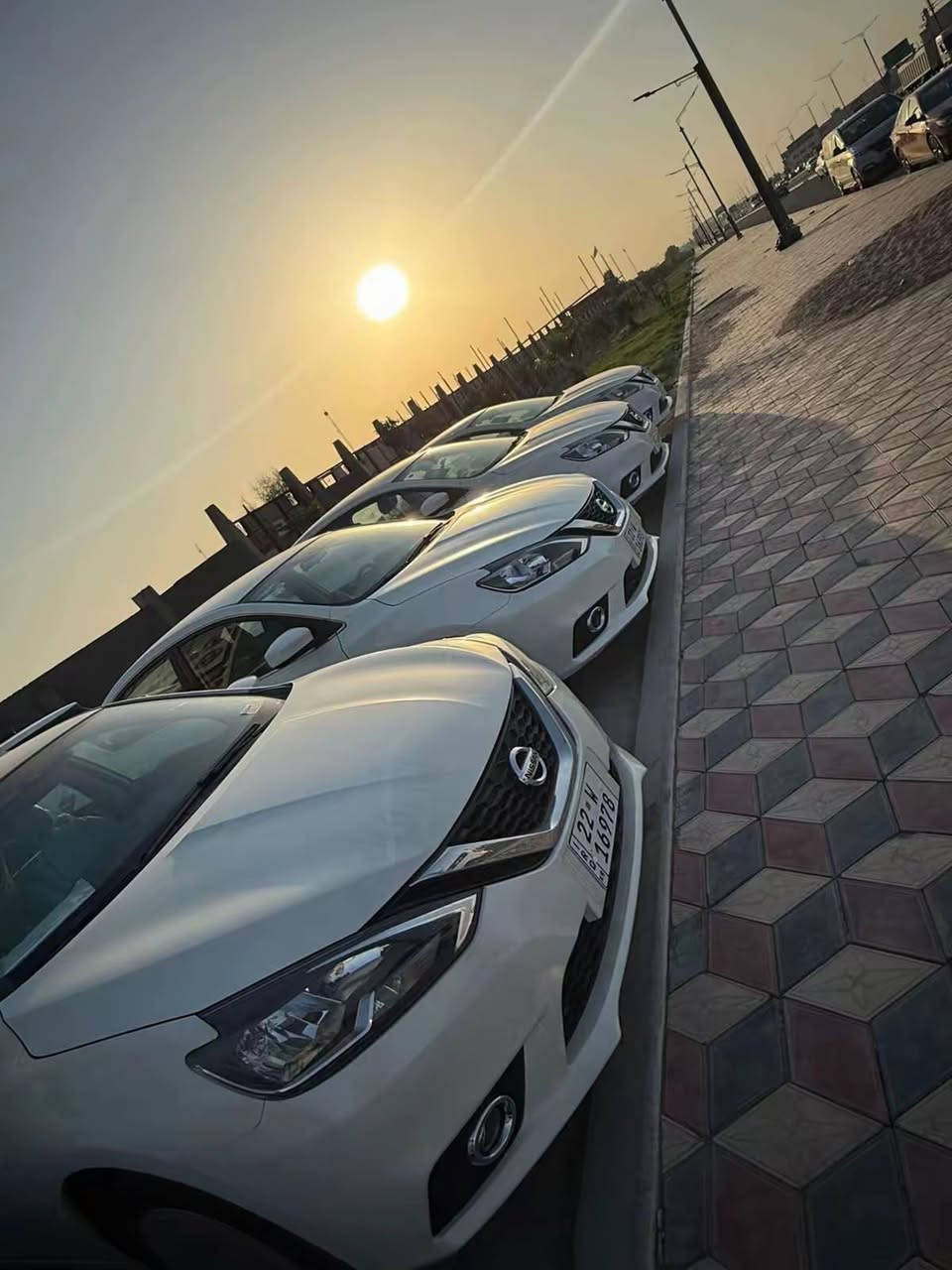 تخفيضات 🔥 تخفيضات 🔥 متوفر فتحه وبدون فتحه
وصول وجبة جديدة نيسان سنترا 2025 
نيسان سنترا2025 زيروو صفر كيلو متر  
وكالة او تحويل مجانآااا🔥🔥
يتوفر4 انواع 
( داخل مخمل اسود)
(داخل جلد احمر )
(داخل جلد احمر واسود )
(داخل جلد مشمشي )
المواصفات 👇 
1_ محرك 1600 
2_ شاشه وكامرة
3_ تحكم ستيرن 
4_ تبريد قطعتين 
5_ أربعه جام كهرباء 
6_ لايت ماطور 
7_ ويل كب
8_ سبايدر خلفي
9_ نظام ايكو 
10_ اطفاء ذاتي
11_ مانع انزلاق 
‏12_ ABS 
13_بكلايت لد 
14_اربعة دسك
وباقي المواصفات معروفه 
مكاني بصره ساحه سعد
***********
