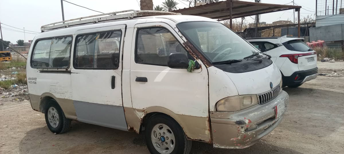 السلام عليكم كيا ابريجو موديل 1998مكينه وكير وكسل تخم تاير كله نضيف داخل جديد السعر اتصل ***********   مكاني حله حي الجزائر
