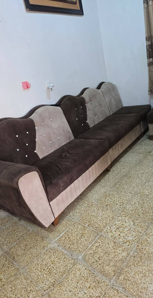 طخم خشب عراقي ثقيل نظيف مثل ماموضح بلصوره
سعر 130 الف بينو مجال للشراي
مكان موصل للاستفسار راسلو الصفحه📲


**إذا كنت صاحب هذا الإعلان وتريد حذفه لأي سبب، رجاءا أرسل رسالة إلى الدعم الفني**