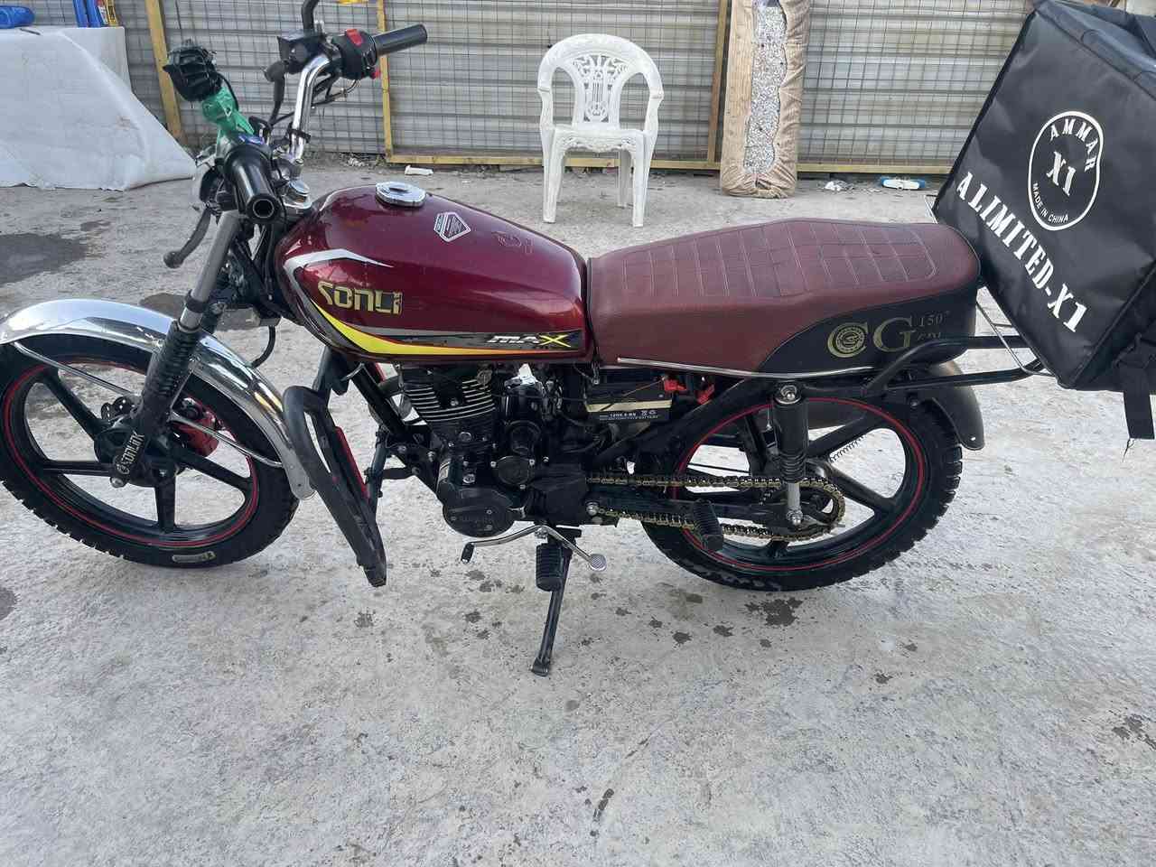 سلام عليكم دراجه أيراني خمسه كير مكفوله كفاله عامه اوراق كامله نواقصها بس دشبولو شاير مثل ما موضح سعر 450 وبيها مجال رقمي ***********
