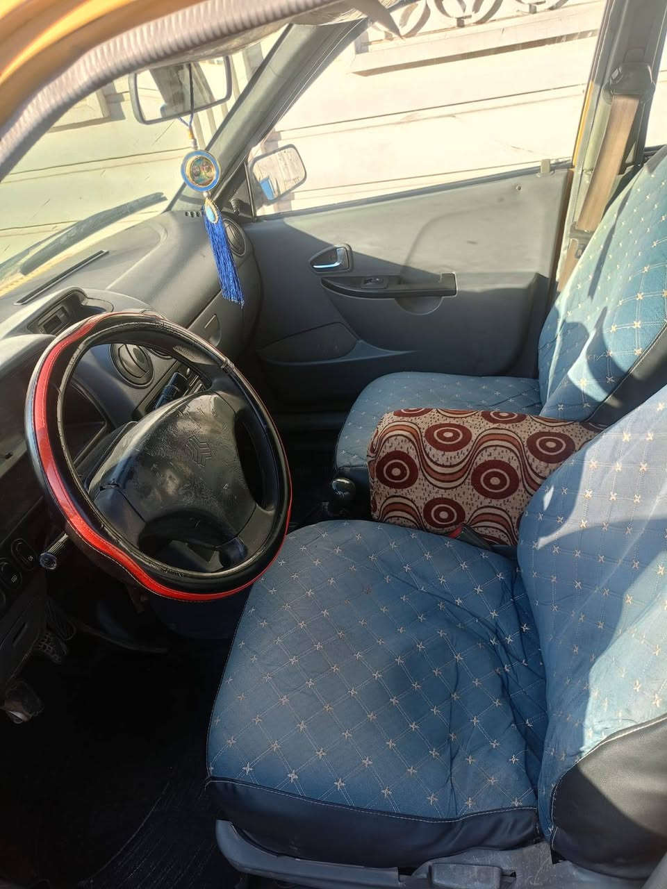 سلام عليكم سايبا للبيع موديل 12 رقم بغداد نكليزي مكينه بيها بخار قليل شوي وتكطع كير نضيف هيئه وغرامات مصفره سنويه2030 صدر حداديه اربع دبلات جدد كهرباياتها شغاله شواصي من جها البراكيت معمره سياره مال واحد يعيش بيها السعر 24وبيها مجال قليل حك الجيه مكاني بغداد المدائن رقم الهاتف ***********حسين اللامي
