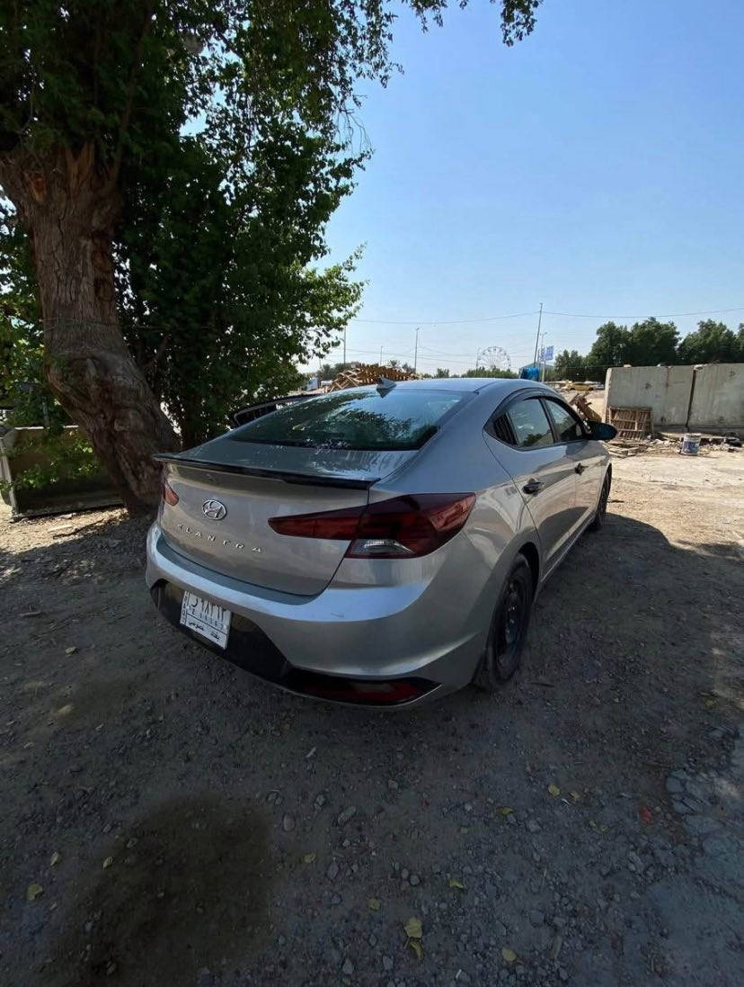 هونداي النترا موديل 20 وارد
امريكي
محرك 2000 دوش كير cvt
مواصفات عاديه
السياره احله من الصور ماشيه
68
حادثها خسفه بل بنيد بامريكا و
بالعراق مبدل باب و جاملغ وكالة
دعامات و زوج تايرات جديد بدون
شواصي بدون ايرباك
و الحادث كدامك بل صوره
مكان السياره بغداد الدوره سعرها
140 وبيها مجال بصيط كلش
***********
