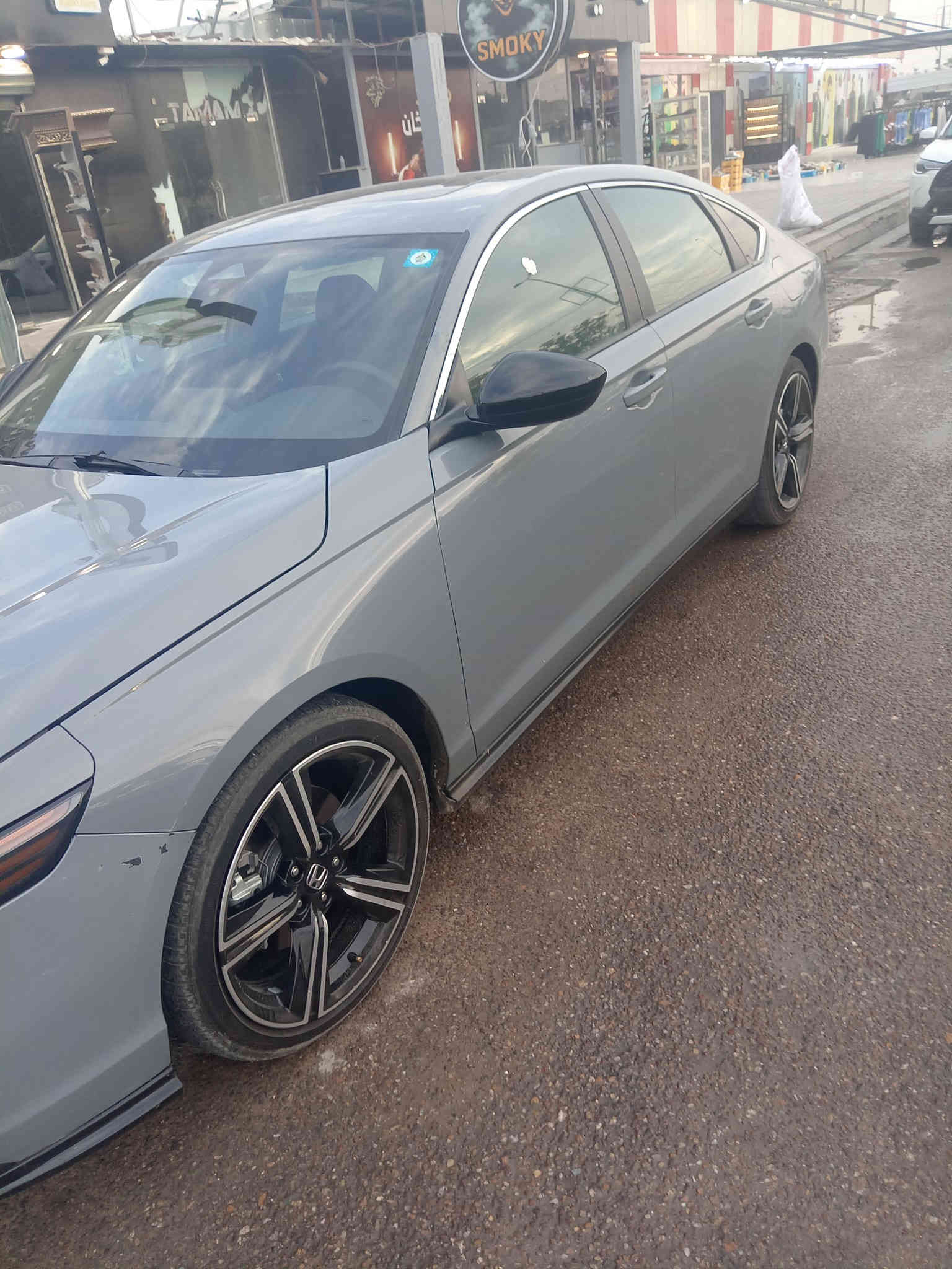 السلام عليكم
هوندا اكورد
 سبورت هايبرد موديل ٢٤
رقم بغداد ترقيم جدبد
محرك الفين فتحه بصمه بصمة ابواب
راداد أمامي
نقطه عمياء بالمري
كشن أمامي كهرباء
ماشيه ٩ونص ميل بعدها جديده كلش
حادثها جاملغ أمامي وقليل بالباب
لا لغد لا شاصي
حتى الدعاميه الاماميه بلادي ربع صبغ
لون مميز سمنتي
التواصل هاتف واتساب
***********
تحياتي للجميع
