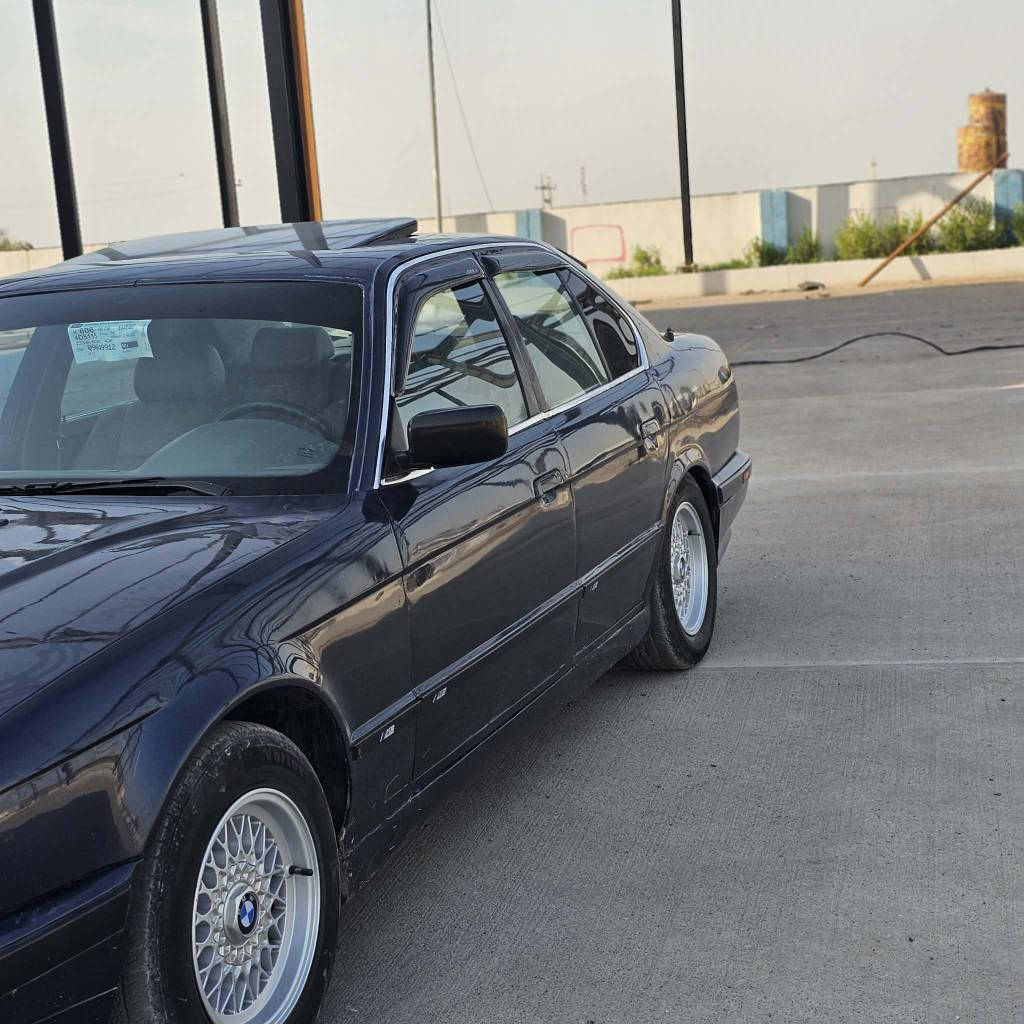 بیئێم مودێل 520مەکینە فەل سەیارەکە گێرومەکینەو تەقەو رەقەی بەشەرتە سەنەوی کەسکە تەحویل وەکالەی بەشەرتە پەمپ عامە لۆجوانی  بێ لێدانە سعری 33مەعامەلە أربيل, العراق


**إذا كنت صاحب هذا الإعلان وتريد حذفه لأي سبب، رجاءا أرسل رسالة إلى الدعم الفني**