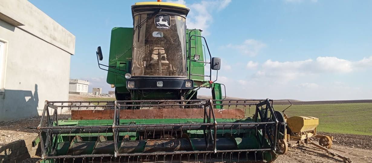 السلام عليكم حاصوده للبيع جون دير الموديل 96 مقفوله من تبريت من لحيم جاهزه التواصلى***********
