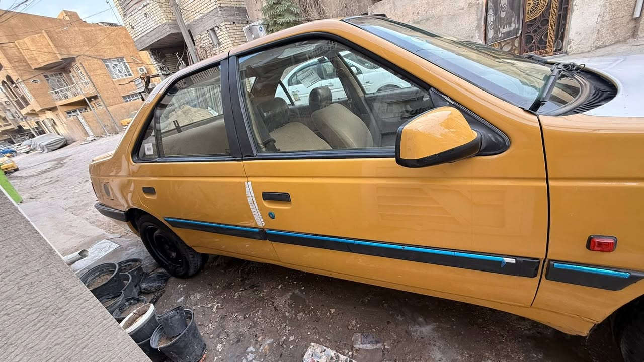 سلام عليكم بيجو لميس موديل 2015 ماشيه 130 سيارة بلاد  كير ومحرك شرط ممتعوبه مابيها نقص جاهزة تبريد تدفئه تحويل مباشر ***********
