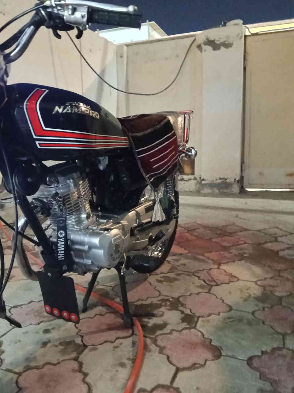 نامه برو 2023
اصولي بدون رقم
دراجه كلشي مابيه وماناقصه شي جديده 
مكاني نجف بانصر بشارع بانزين خانه
سعره900 رقمي ***********
