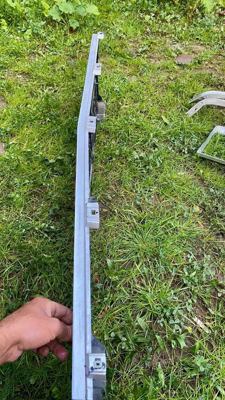 للبيع شباك+جنابر لايت+نيكل جاملغات
سعره 150 الف مع توصيل 
***********
