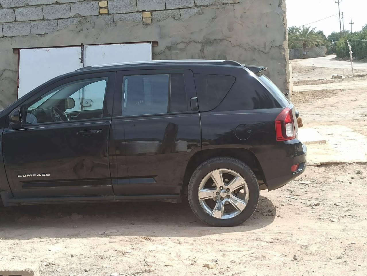 جيب كومباس 16
سياره مكفوله كافاله عامه ضربه لوارد فقط بنيد وجاملق لايسر 
سياره جاهزه بس بيه ضعف بل حداديه فقط 
سعر 110 مكان سياره ناصريه سيد دخيل 
رقم تواصل ***********
