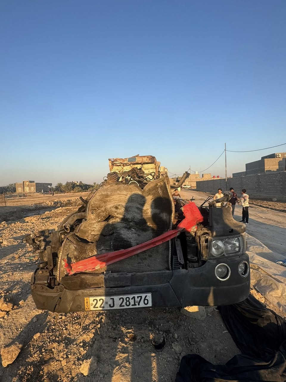 سكانيا راس تريله سحال موديل 2016
مكينه 520 الوحش دبل شاصي بلادي 
سنويه جديده لل2030 اربيل 
للاستفسار ***********
