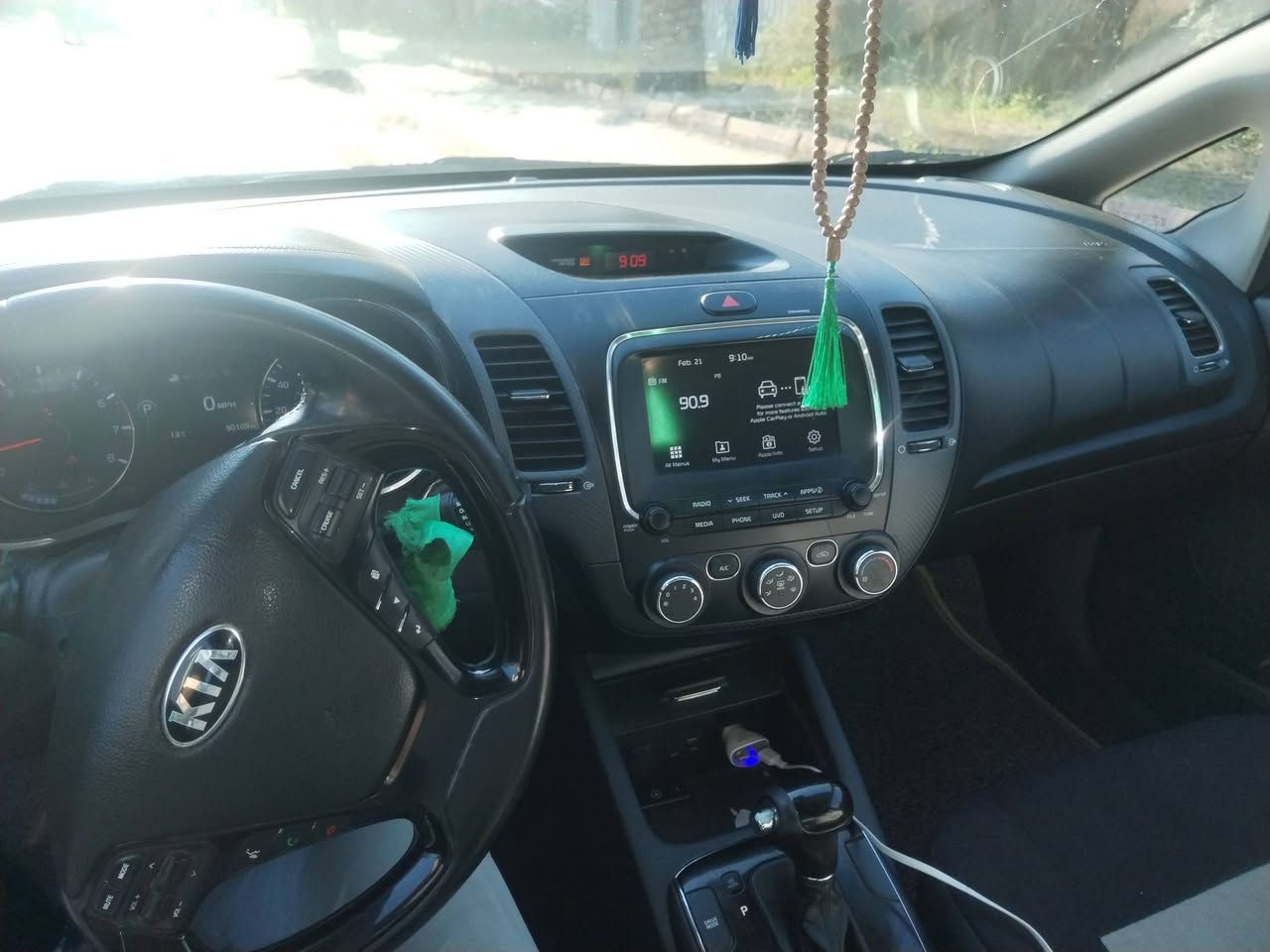 السلام عليكم فورتي 2017 وارد امريكي فول عدا الفتحه حادثه دعاميه بدايه بنيد ماشيه 90 رقمها بغداد كير محرك تدفى تبريد كله شغال تخم تاير جديد قبل اسبوع شديته دوشمة جديدة وسونارها موجود بالصور *********** السعر 125 مكانها بغداد الشعلة(شادلها منظومه غاز جديده بعدها في ضمان الشركه)
