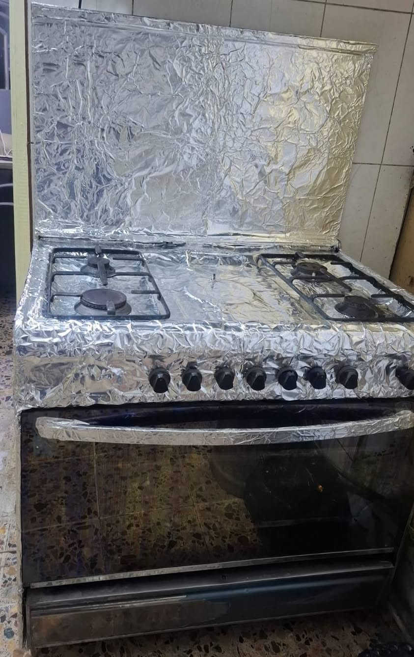 طباخ مصري يونيفرسال ٥ عيون شغال كله وناره زركه والفرن يشتغل سوه الفوك والجوه والجداحه والشوايه والضوه والعين بالوسط ضامتها ماستخدمها سعره ٢٠٠ قفل عنواني السده الاولى


**إذا كنت صاحب هذا الإعلان وتريد حذفه لأي سبب، رجاءا أرسل رسالة إلى الدعم الفني**