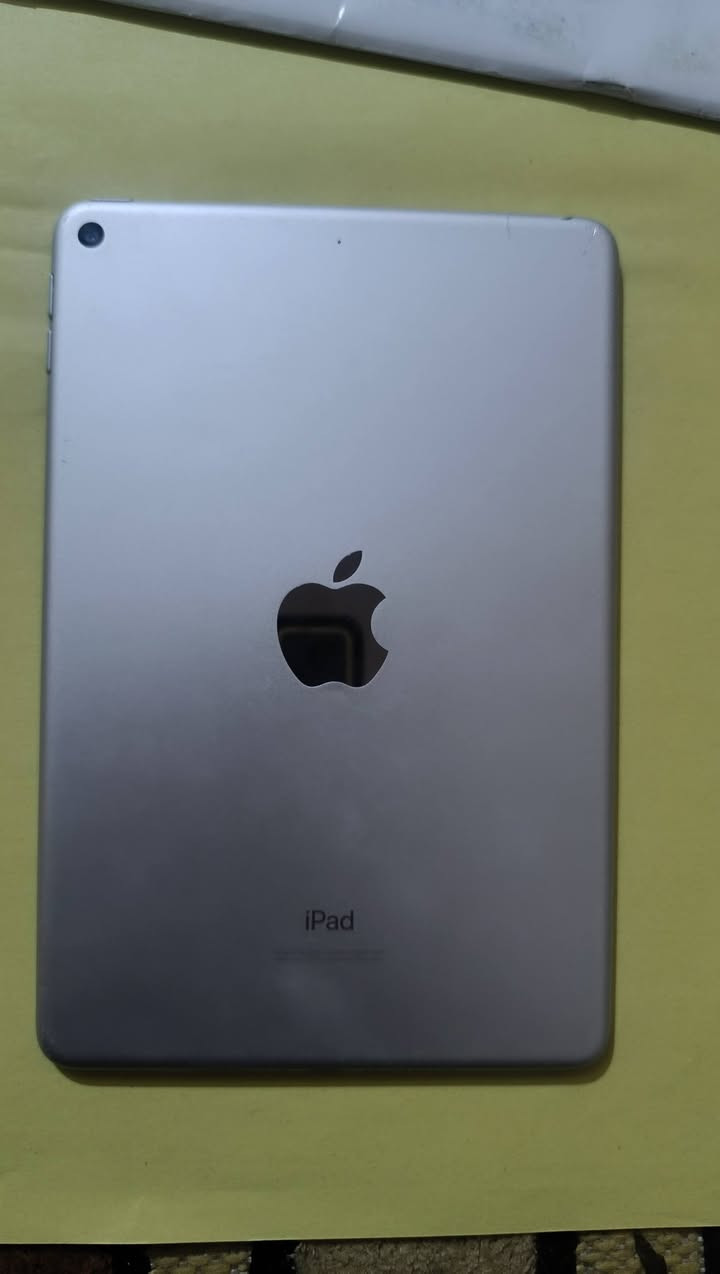 سلام عليكم ايباد مني 5
 ذاكره 64 يشغل 60 افريم
 ايباد معروف قوي ايشغل HDR
 اذا عندك ايباد 9 لون اسود اراوس او بيع السعر 200 ماعندي توصيل مكاني الانبار الفلوجه


**إذا كنت صاحب هذا الإعلان وتريد حذفه لأي سبب، رجاءا أرسل رسالة إلى الدعم الفني**