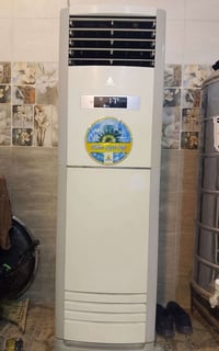 جهاز الحافظ شكل الحديث لمس جهاز نضيف وضمان سعره 650مكاني بغداد الرصافه...