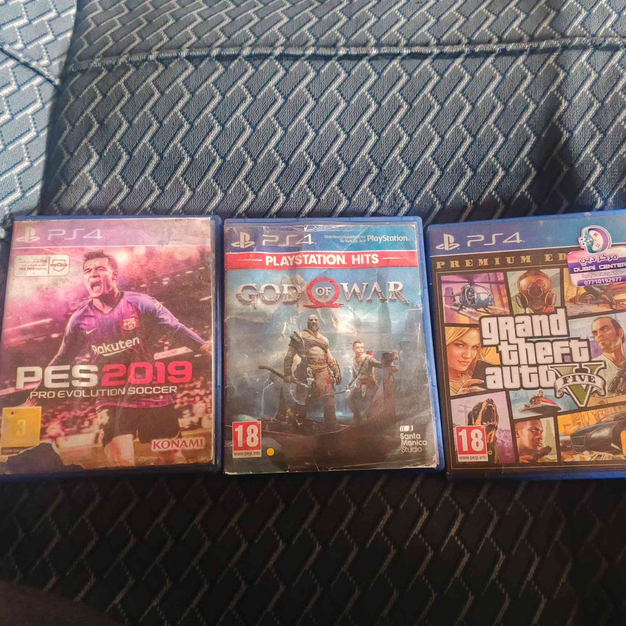 السلام عليكم اقراص بلي 4 للبيع
جيتي اي 5 
كريدوس الجزء 4
بيس 19 
السعر قيم وأخذ ابيع شلع كلهن سوه
المكان بغداد البياع مقابيل العاب السيديه الاتصال *********** الإتصال واتساب مازنجر موجود
