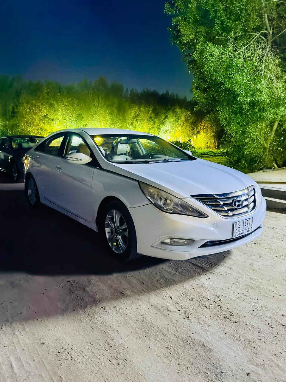 السلام عليكم سوناتا ٢٠١٢خليجيه  محرك ٢٤٠٠دوش رقم بغداد تحويل مباشر تبريد قطعتين سياره حلوه مكفوله من اصبغ وتبديل بيه مكانين بارد كلش اصغار ولباقي كفاله ماشيه ١٥٠الف حقيقي العنوان بغداد المحموديه *********** ملاحضه فديو موجود بيه التفاصيل
