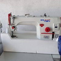 متوفر جميع أنواع المكائن الخياطه وبسعار مناسبه للتواصل  07813817983 وت...
