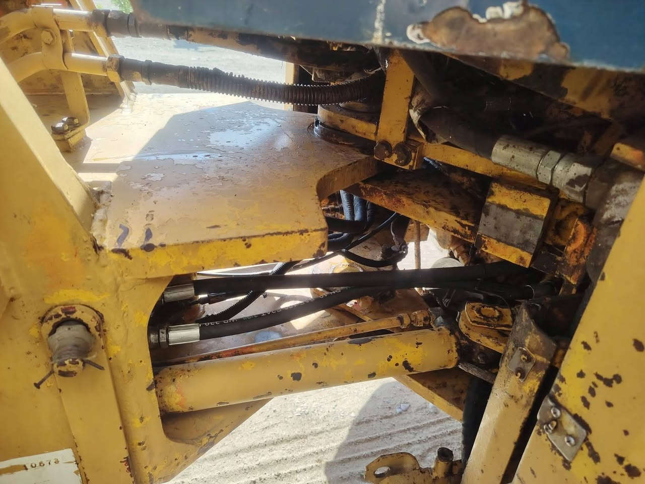 للبيع شفل كوماتسو 🇼​70 موديل 97 بلادي باسمي رقم انكليزي بغداد سنويه 29 كهربائيات كير اكسلات شواصي كله مكفول المحرك بيه بخار بدون تنقيص
مكان: بغداد المنصور 
السعر: 130 وبيه مجال للشراي 
رقم 📱:***********
