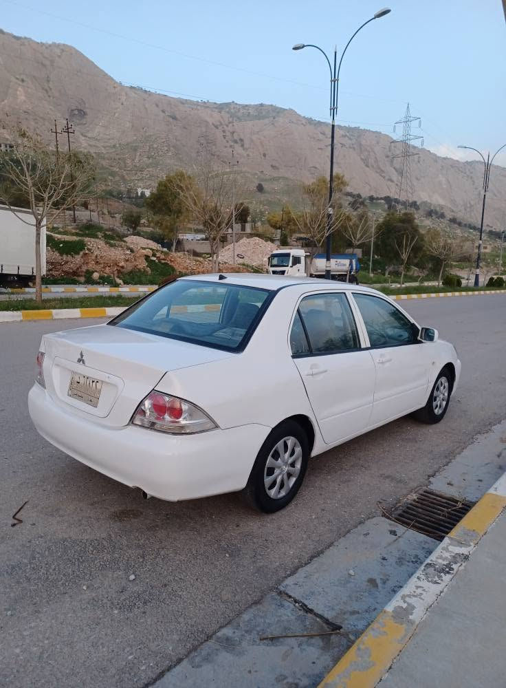 لانسەر مۆدیل ۲۰۱۱ مەکینە گەورە تۆماتیك دەبڵ گێڕ ڕەقەم بغداد سەنەوی پلاستیك بەشەرتی ئەوەلیاتو حاسیبە و بێ کێشە  چوارتایەی تازەی لەژێرایە گێڕو مەیکنە بەشەرتی فیتەر لۆك لۆکە تەبریت ساردو گەرم بەشەرت چوار جام کارەبایە هەموگیانی لەسەر دەقی شەریکە ماوەتەوە هیچ دەعمو لێدراوی پێوە نیە لەدەعمی بۆ دەعامی بەشەرت ئەی فرۆشم یەك دینار مەسروفی نیە ماڵی دۆستە نرخی ٥۳گەڵاو کەمێ مەجال ۰۷۷۰۱٤۲۷٦۲۰/۰۷٥۰۱۲۷۳۳۲۷ دار بنديهكان, السليمانية


**إذا كنت صاحب هذا الإعلان وتريد حذفه لأي سبب، رجاءا أرسل رسالة إلى الدعم الفني**