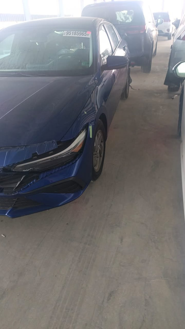 يالله
النترا   ٢٤ وارد 
حادث كلين فقط كسور بالدعاميات
بالاردن الحرة
ترهم كتاب شهداء
سعرها واصلة للبغداد ١٢٥  شهداء
و حرة هم ترهم
*********** سعرها ١١٠
ديالى بعقوبة
