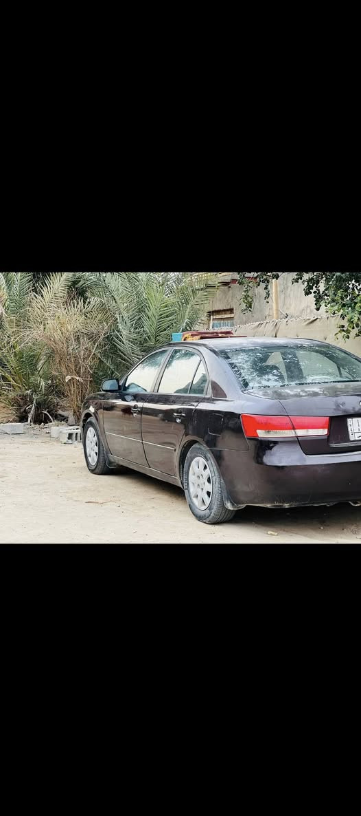 السلام عليكم سياره
سونتا للبيع مديل 2007
محرك 2400
رقم نجف بسمي مداور ثاني يوم
السياره كفاله من الضربه القويه 
مصبوغه احزام اثر جراد 
امبدل كير قبل اسبوعين 
حاويه 
تبريد ثلج 
الشراي يتصل ***********
باقي التفاصيل اتصل 
السعر 82 وبيه مجال حك الجيه
