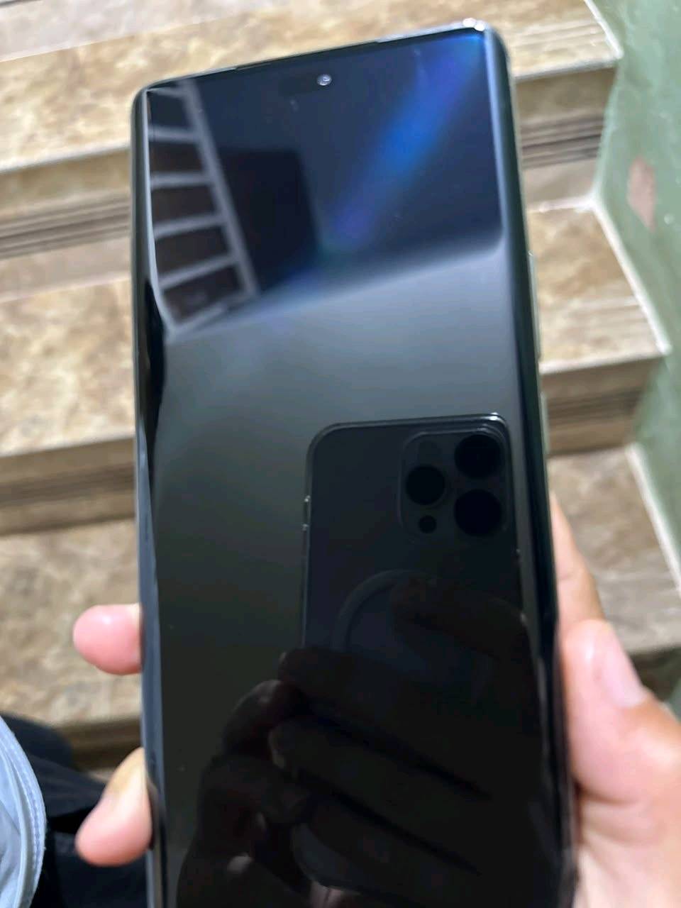 جهاز HONOR x9 c
جهاز نضيف وكلشي ما بيه السعر 350