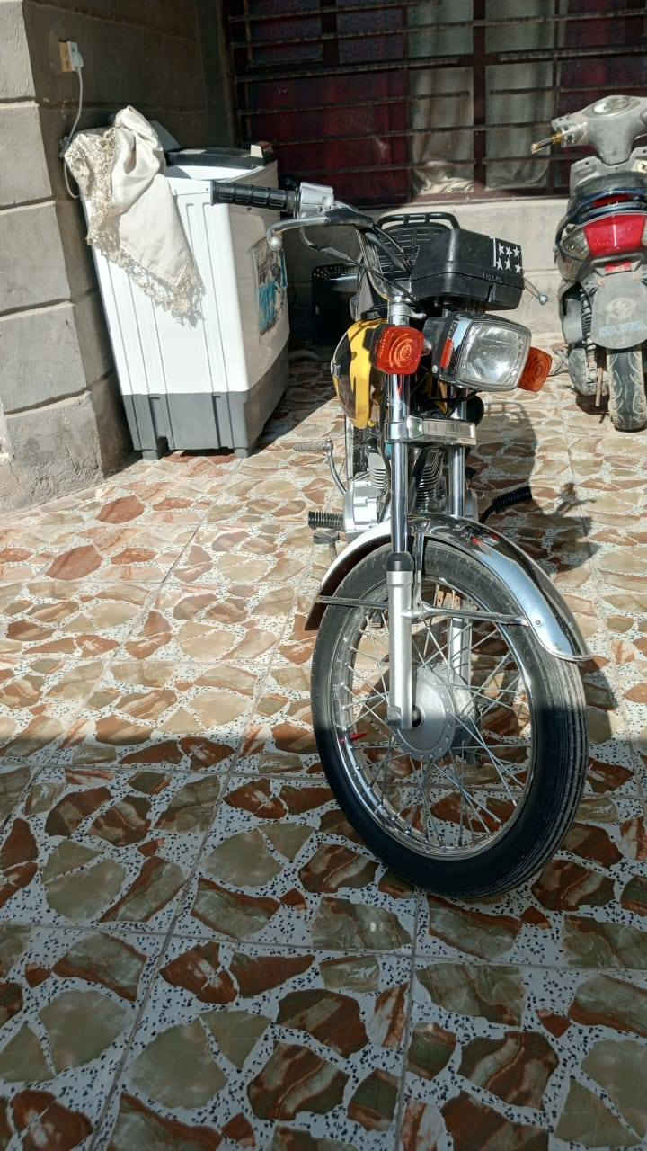 السلام عليكم دراجه نامه شلامجه مديل 2022 اوراق اصولي معرض احمد شهاب الدراجه بأسمي  الدراجه خير من الله متوازي على بيعتهة السعر 500 قفل قفل ما متواجد خاص 
رقمي ***********
