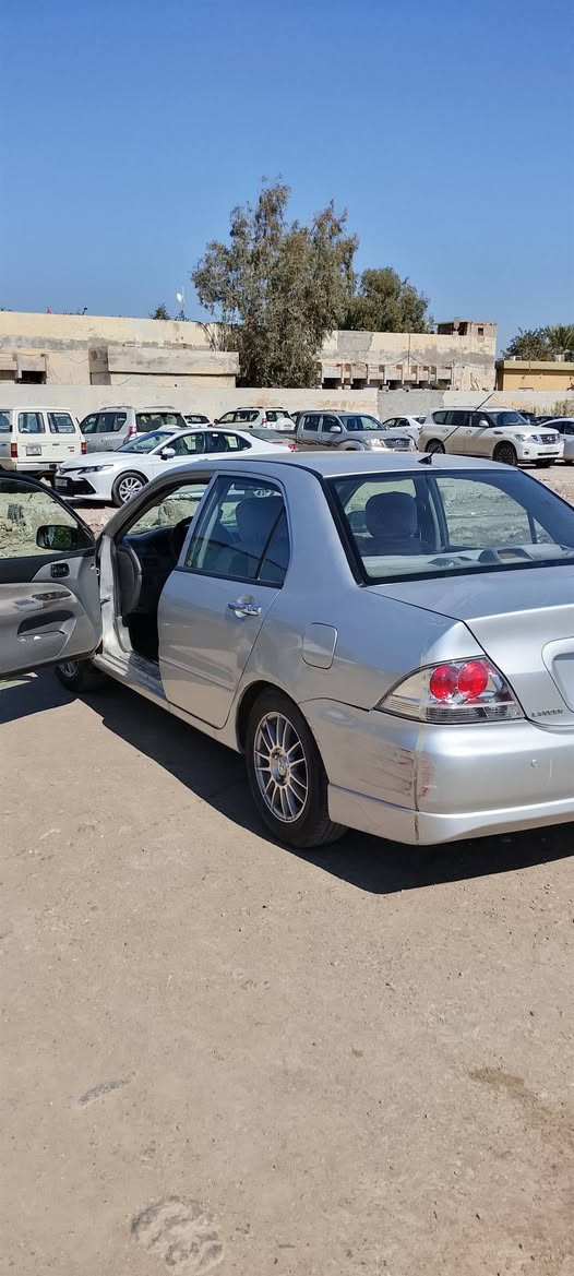 السلام عليكم
للبيع سياره لانسر موديل 2002 محدثه 2009 السياره مصبوغه حزام للجماليه السعر 75 وبيه مجال
للاستفسار 
***********
