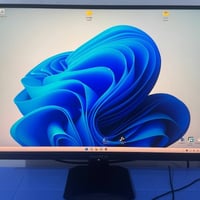 شاشة جيجابايت • 4K 160Hz • بكسل ميت