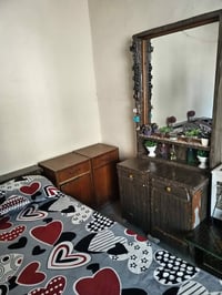 غزف اخشاب للبيع السعر ٢٠٠ الف الشراي يتصل على الرقم ٠٧٨١٠٢٤٧٩٦١