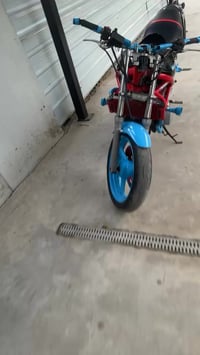 دراجه بانده لبيع مكينه ربع  الدراجه مكفوله مكاني بغداد واي ستفسار خاص ...