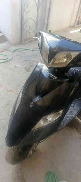 للبيع ب250 نقص سلف عنوان راشدية ***********
